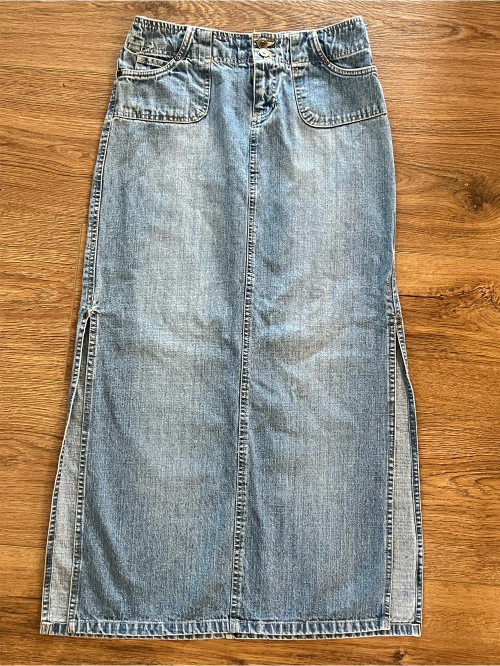 Bailey’s Point Y2K Denim Maxi Skirt with Side Slits